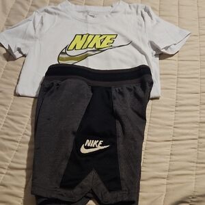 Nike White Tee with Yellow Logo & Gray/Black Nike Athletic Shorts Size 5